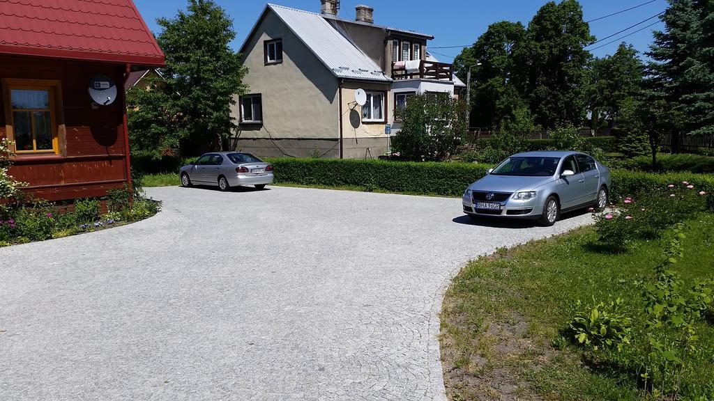 Wisniowy Sad Pensionat Białowieża Exteriör bild
